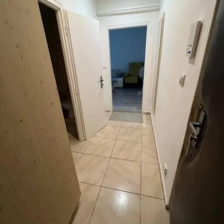 Ticha Lokalita, Mhd Do 5 Minut, Len 2 Km Od Centra Košice